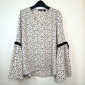 NEW HALOGEN Brush Dot V-Neck Flowy Bell Sleeve Blouse with Velvet Bow Accent Med